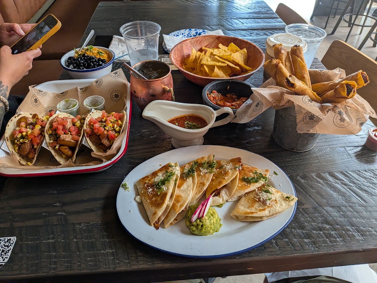 Federales Tacos & Tequila - Logan Square photo 3