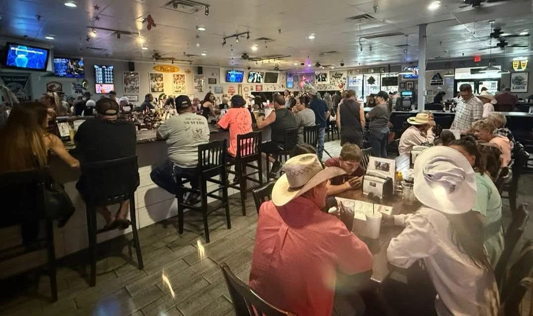 Starz American Bar and Grill