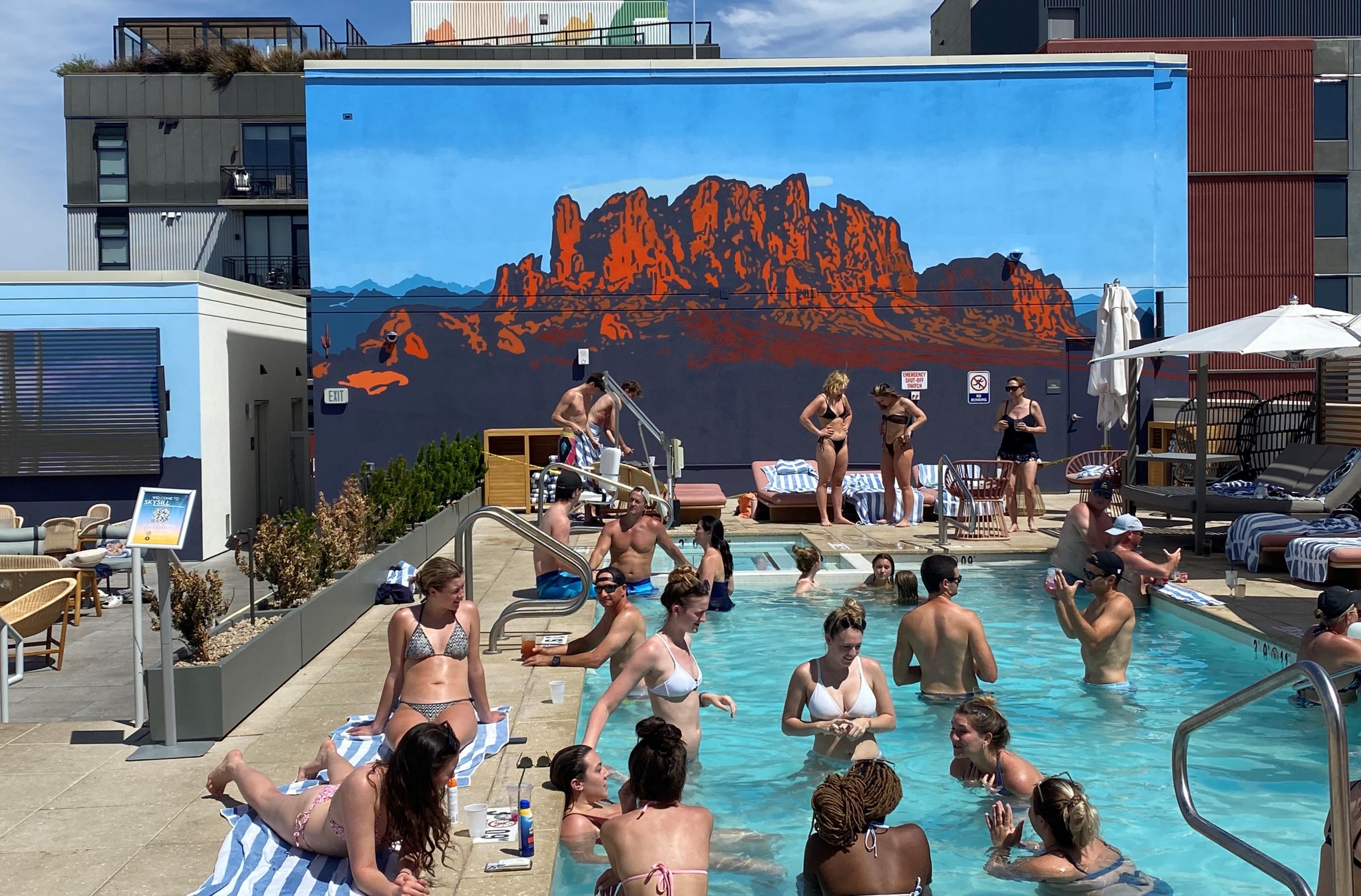 Skysill Rooftop Lounge photo 3