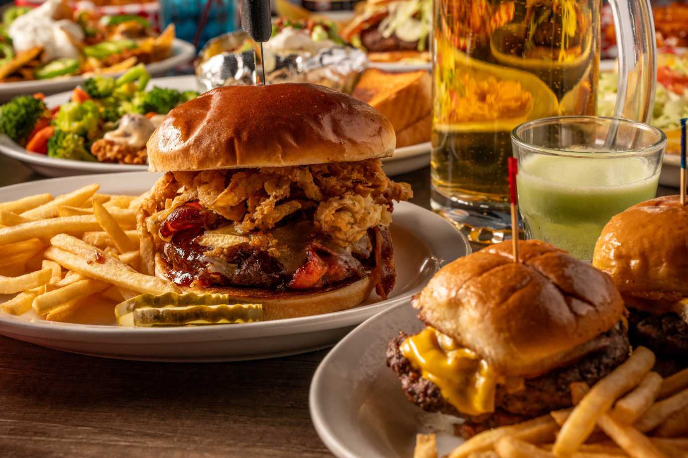 Scooters Sports Bar & Grill