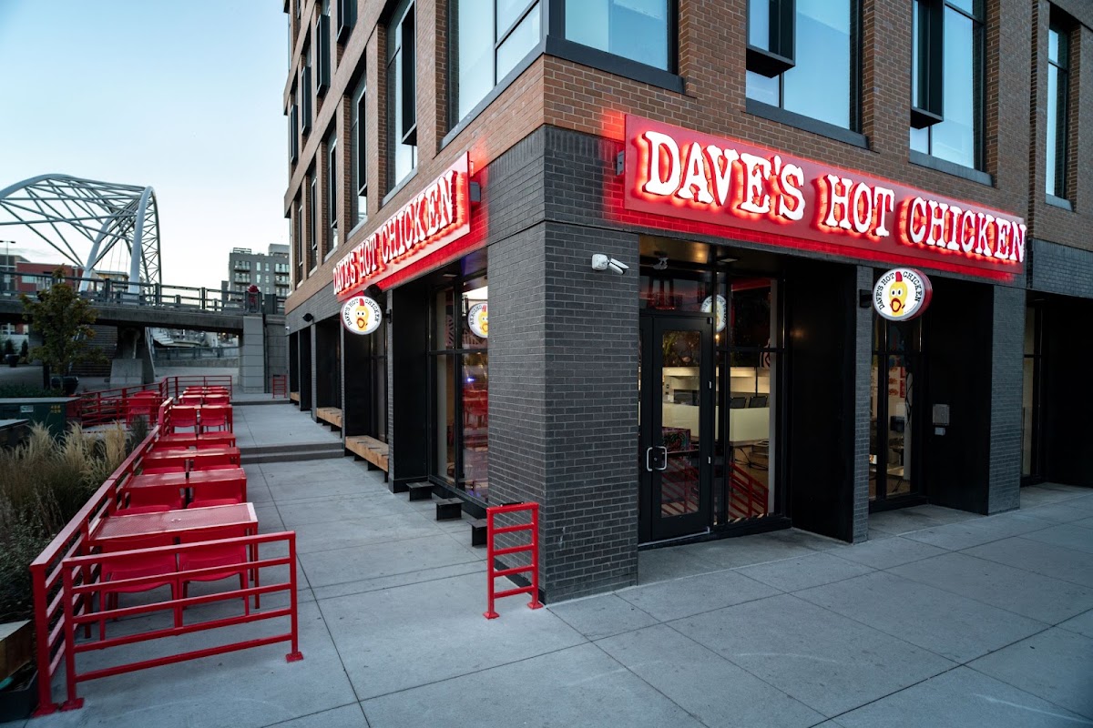 Dave's Hot Chicken photo 2