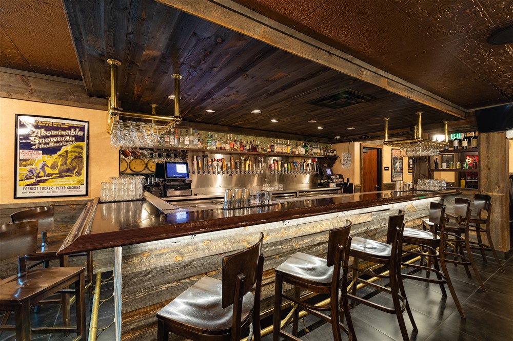 Glass Half Full Taproom photo 3