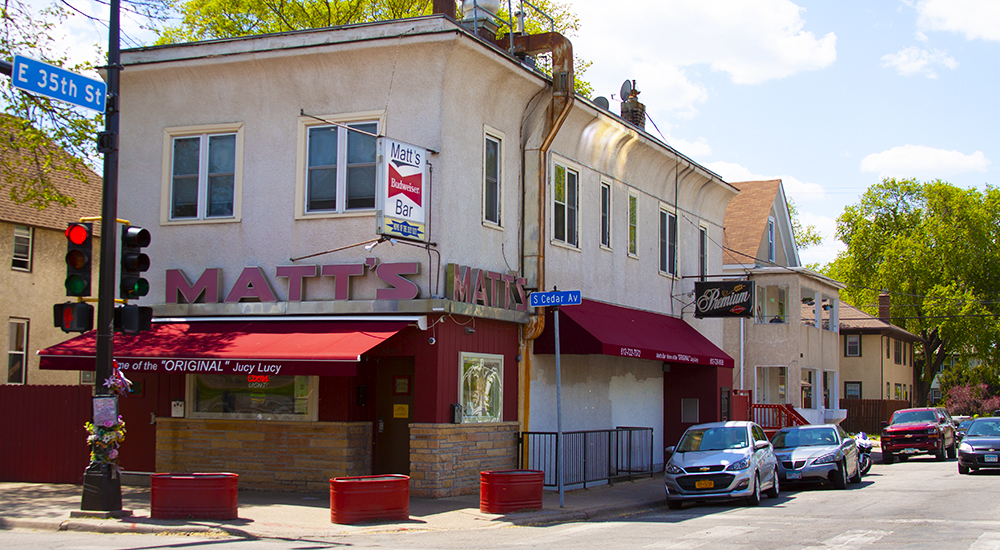 Matt's Bar and Grill photo 2