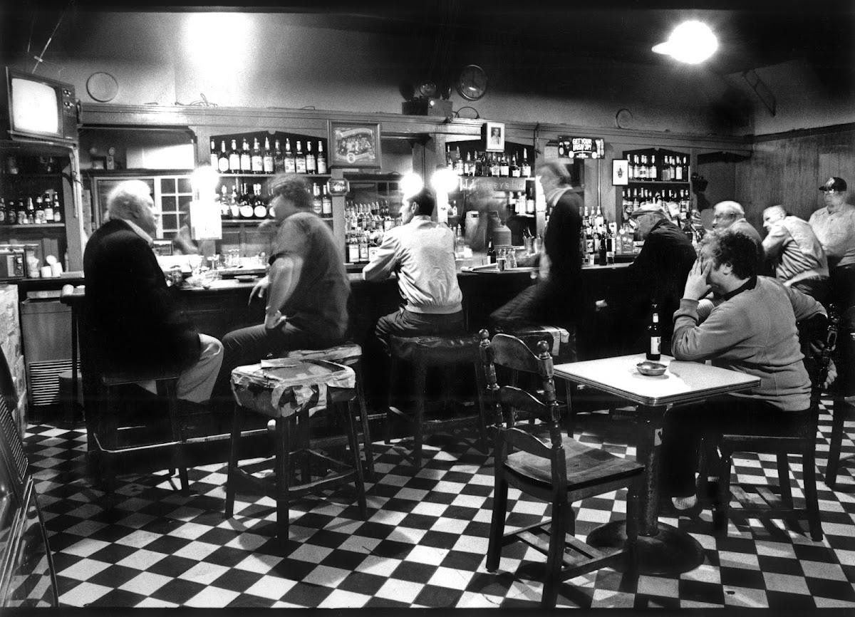 JJ Foley's Bar & Grille