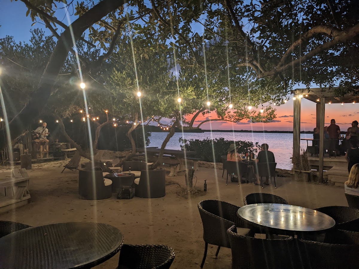 Stella's Sunset Wine Bar & Restaurant