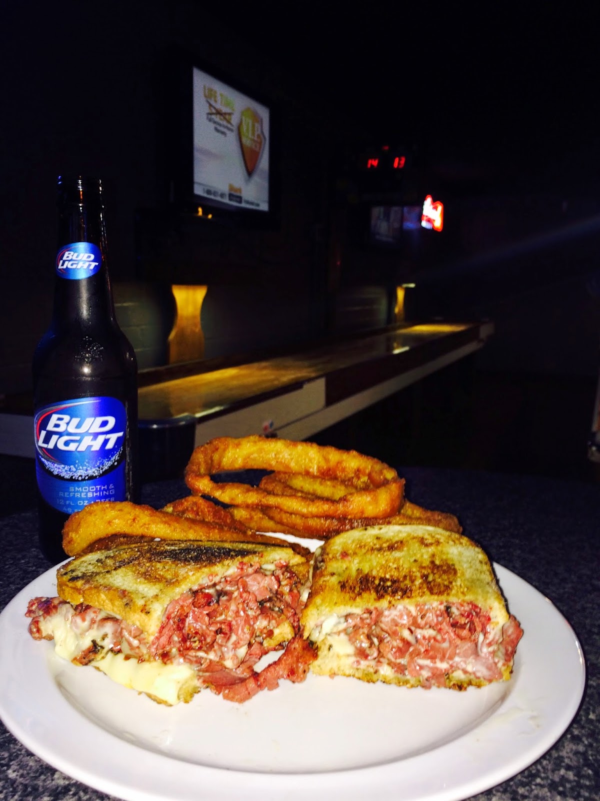Harvey's Wineburger photo 3