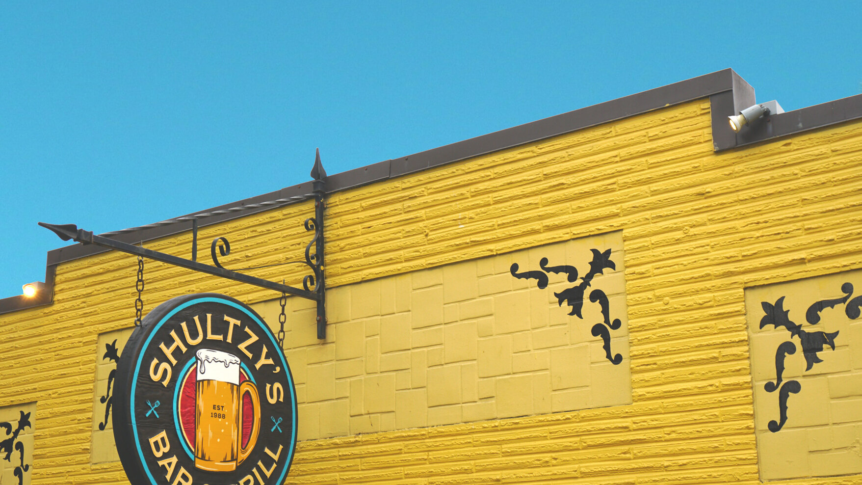 Shultzy's Bar & Grill