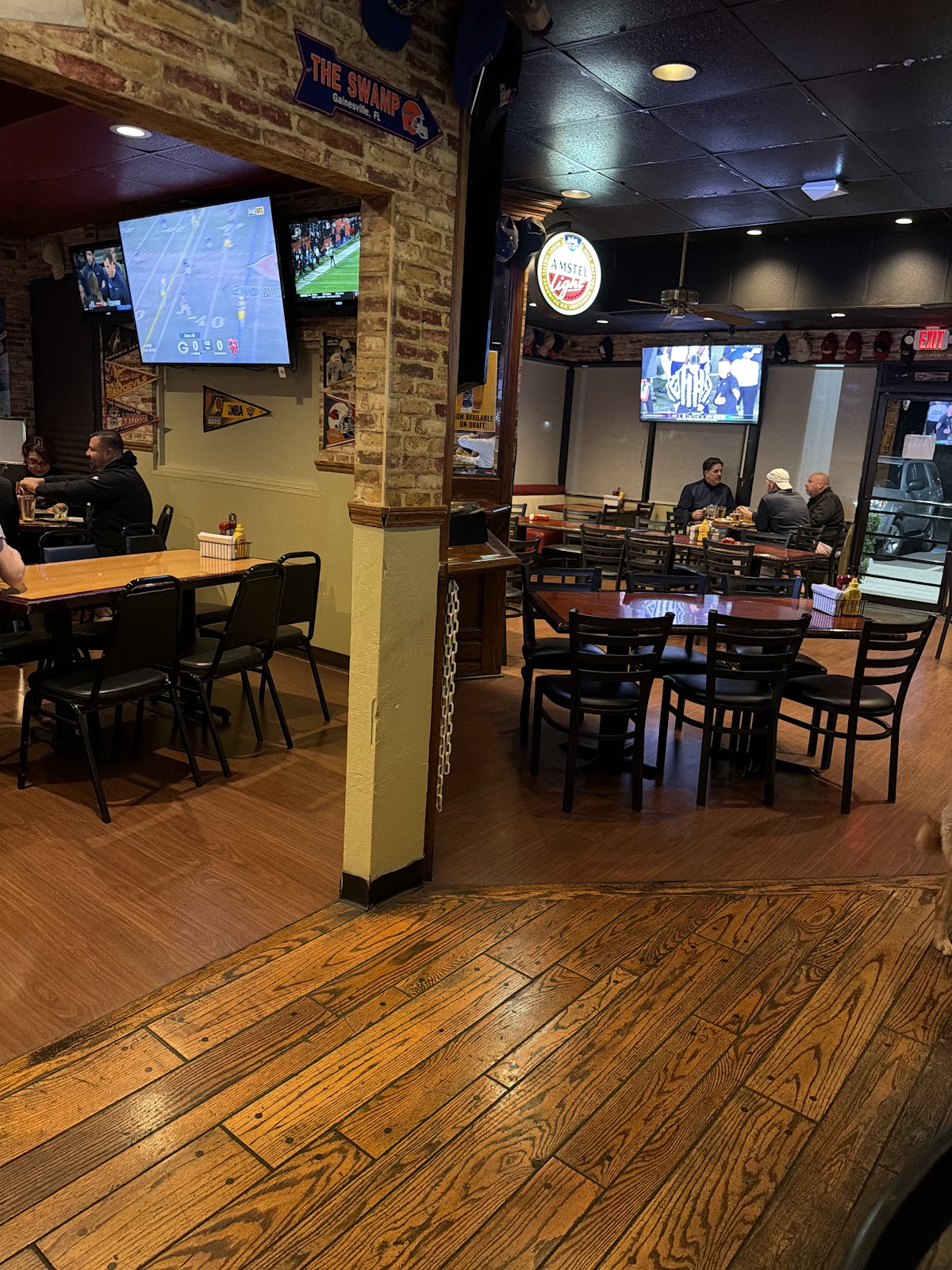 CAPS Sports Grill photo 3