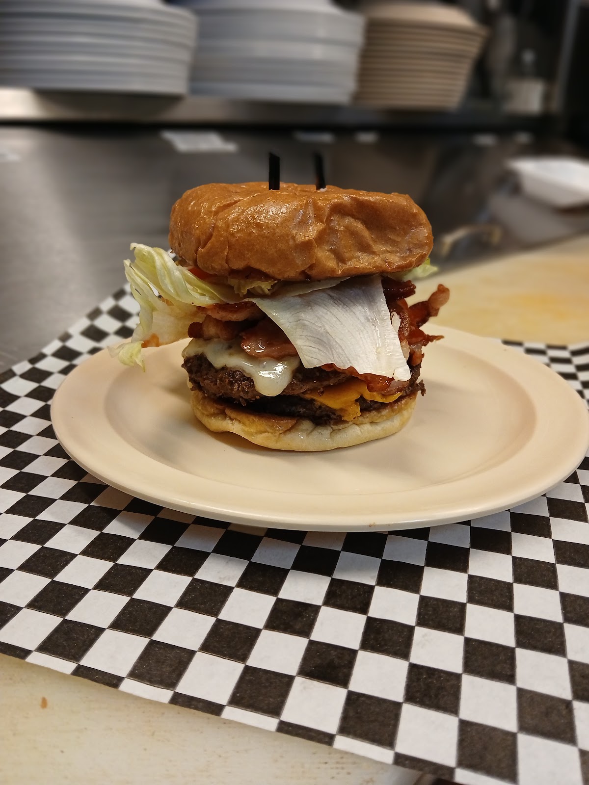 Tailgater's Sports Bar & Grill photo 3
