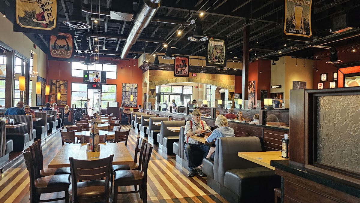 BJ's Restaurant & Brewhouse photo 3