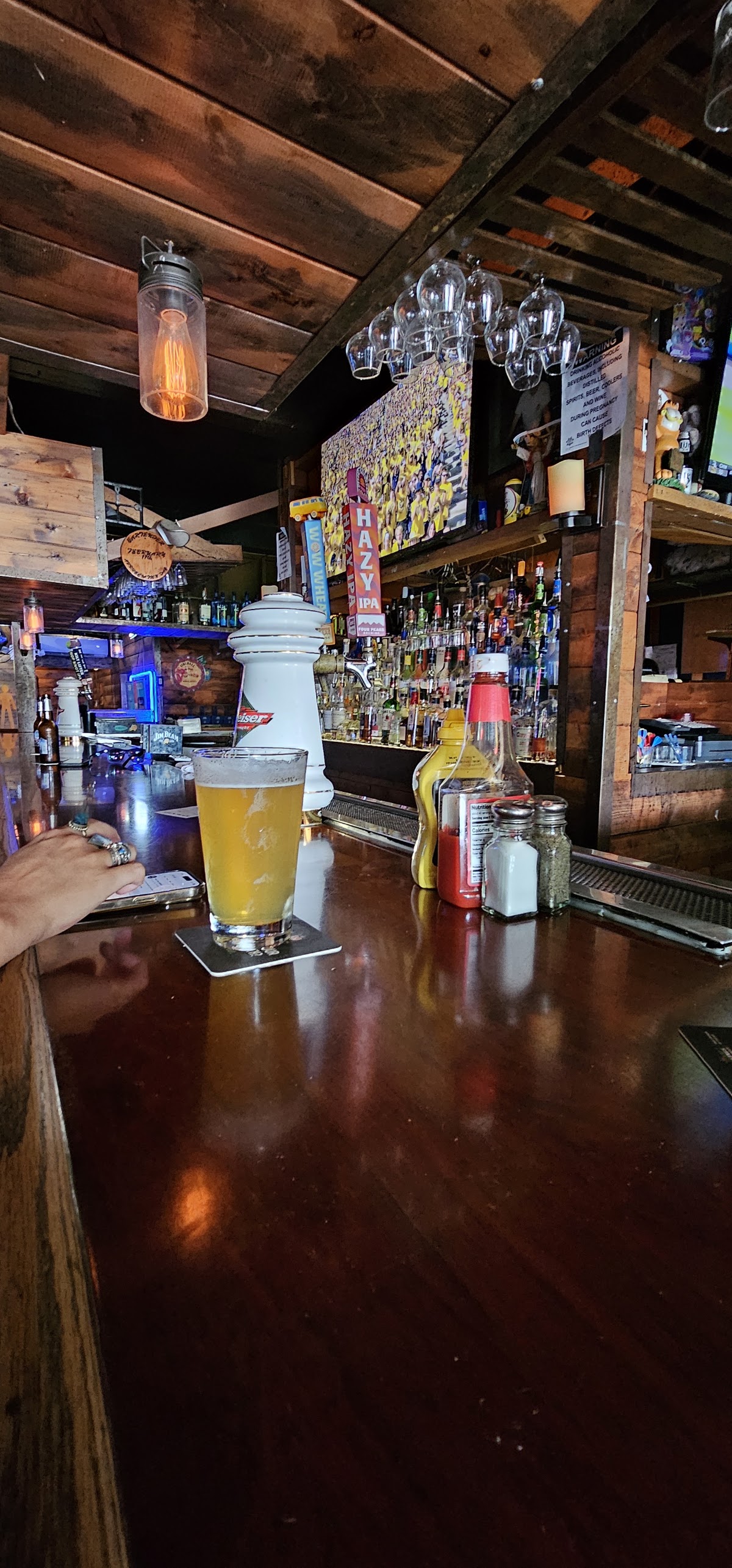 DJ's of Scottsdale Bar & Grill photo 3