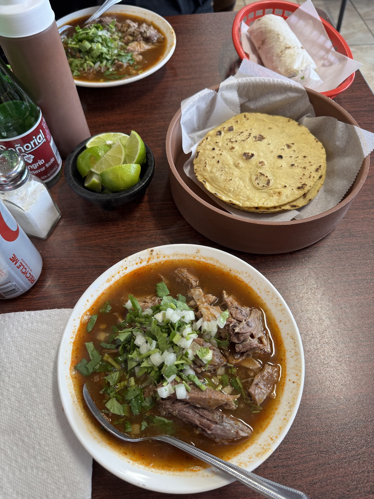 Birrieria La Tapatia photo 2