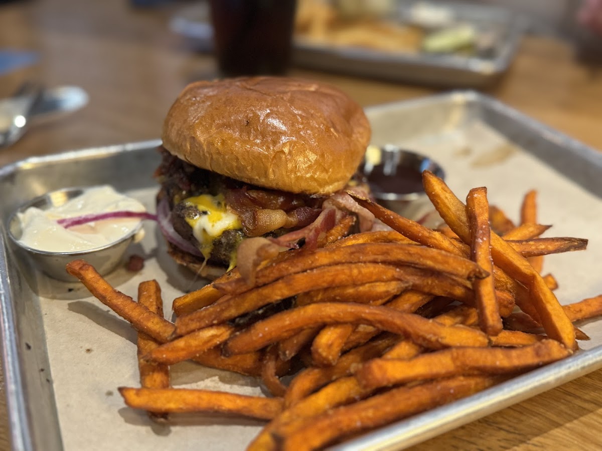 BJ's Restaurant & Brewhouse photo 3