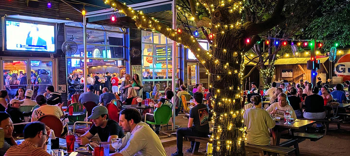 Katy Trail Ice House photo 3