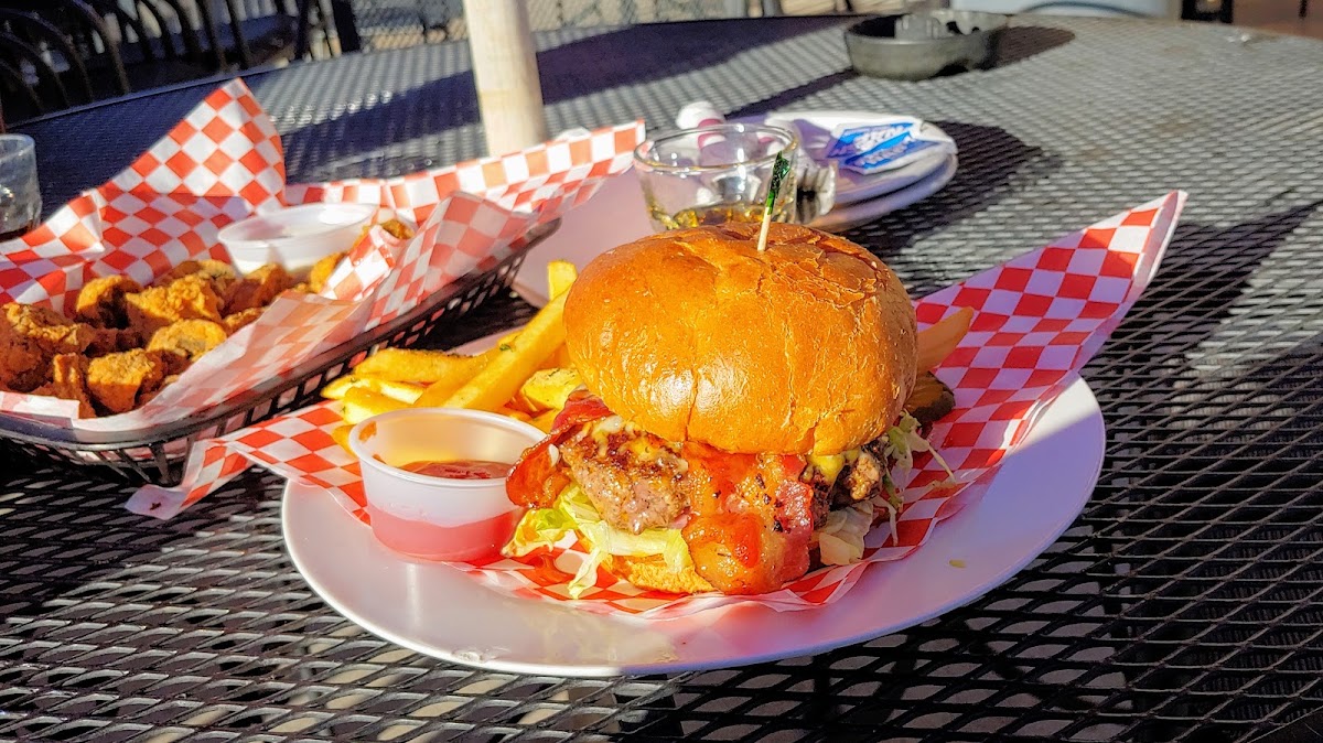 Backstreet Tavern and Grill photo 2