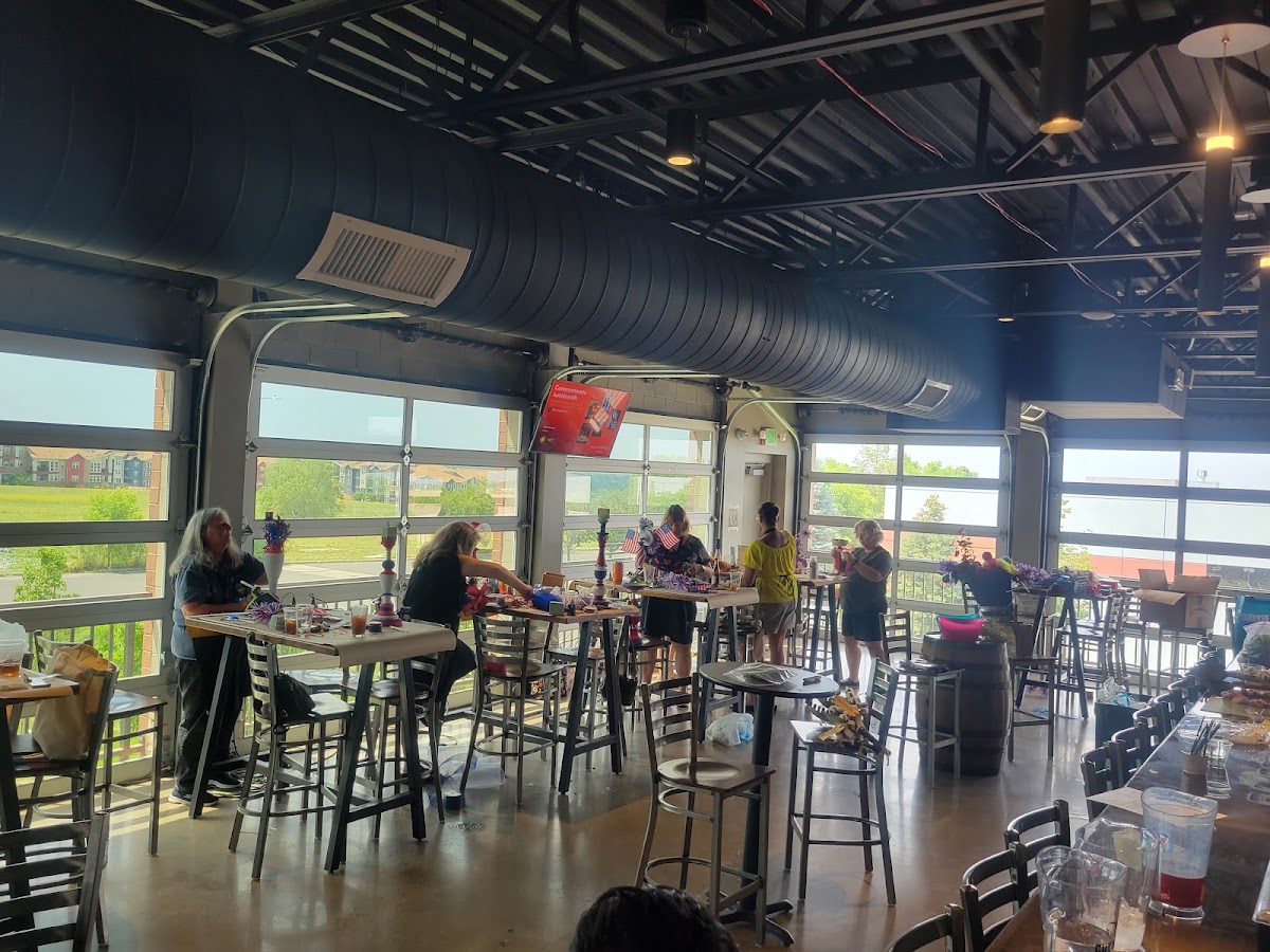 30/70 Sports Bar & Grill photo 3