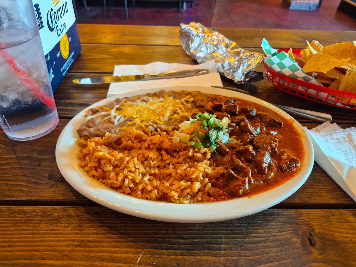La Perla Sports Cantina photo 2