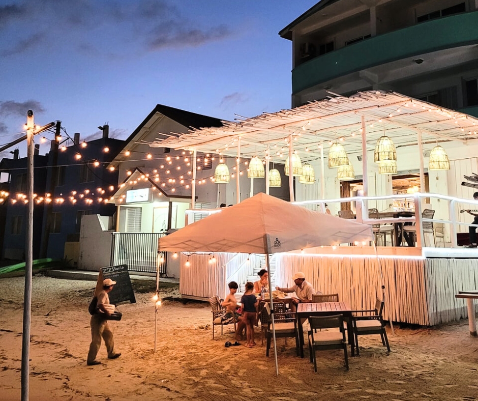 Boox Balaam Beach Bar
