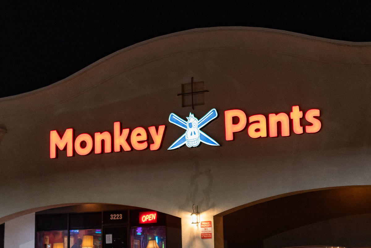 Monkey Pants Bar & Grill