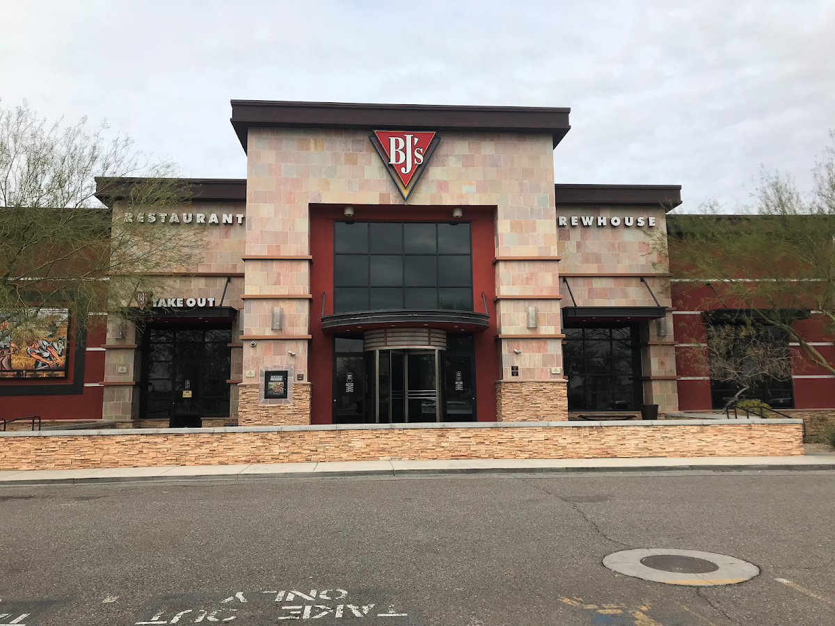 BJ's Restaurant & Brewhouse photo 3
