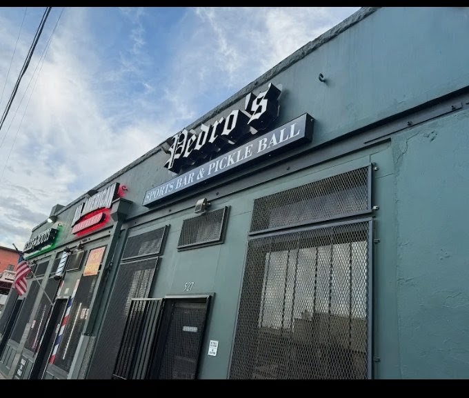 Pedro's Sports Bar photo 3