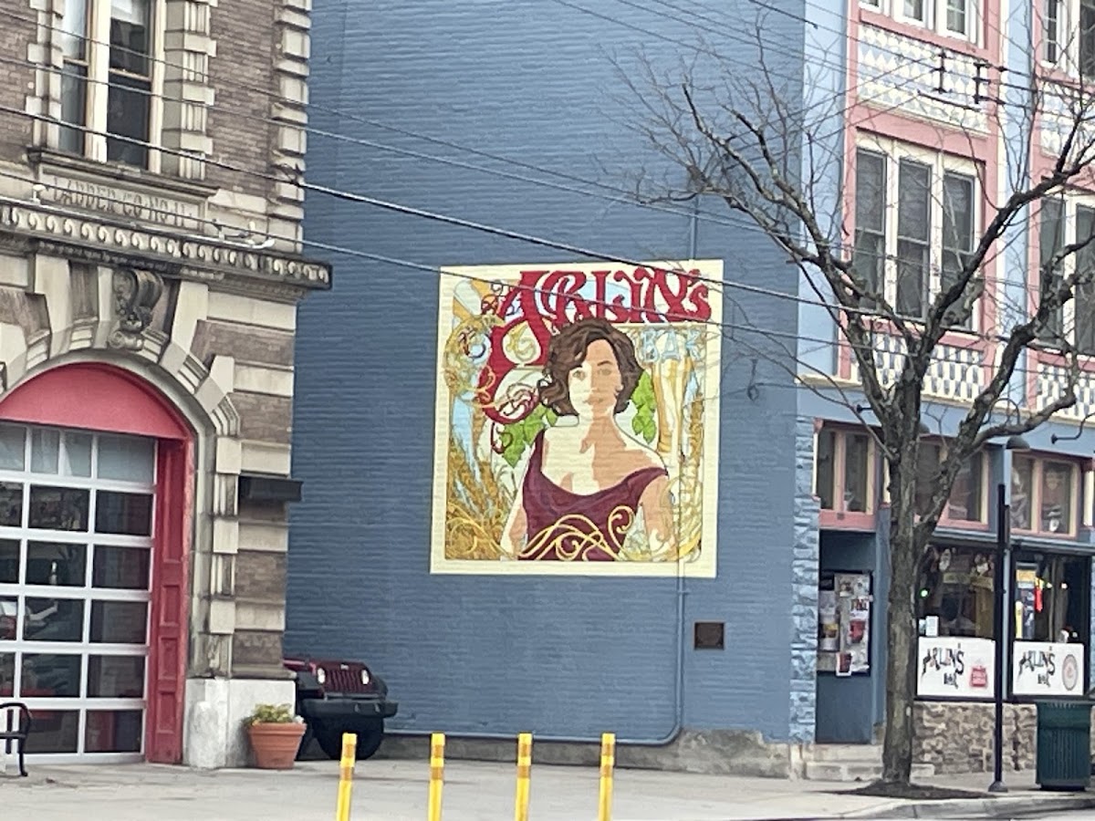 Arlin's Bar & Garden