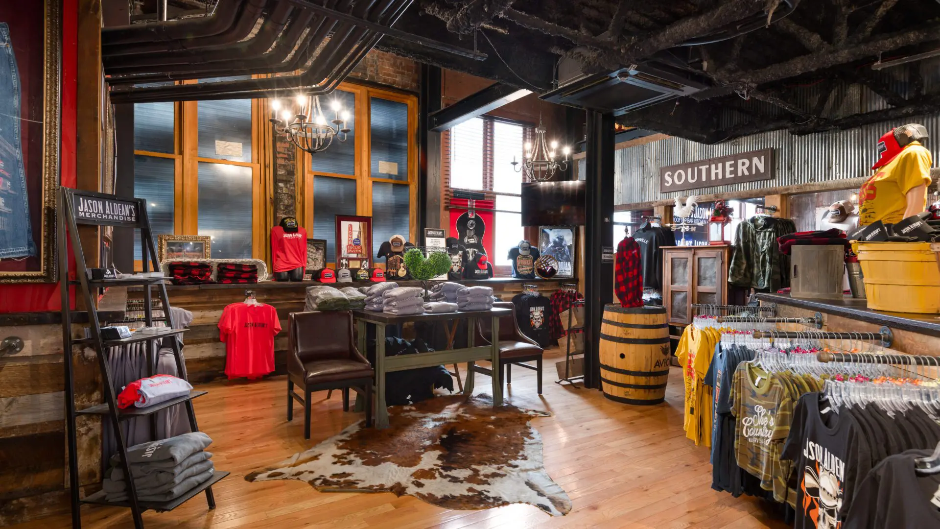 Jason Aldean's Kitchen + Rooftop Bar photo 3