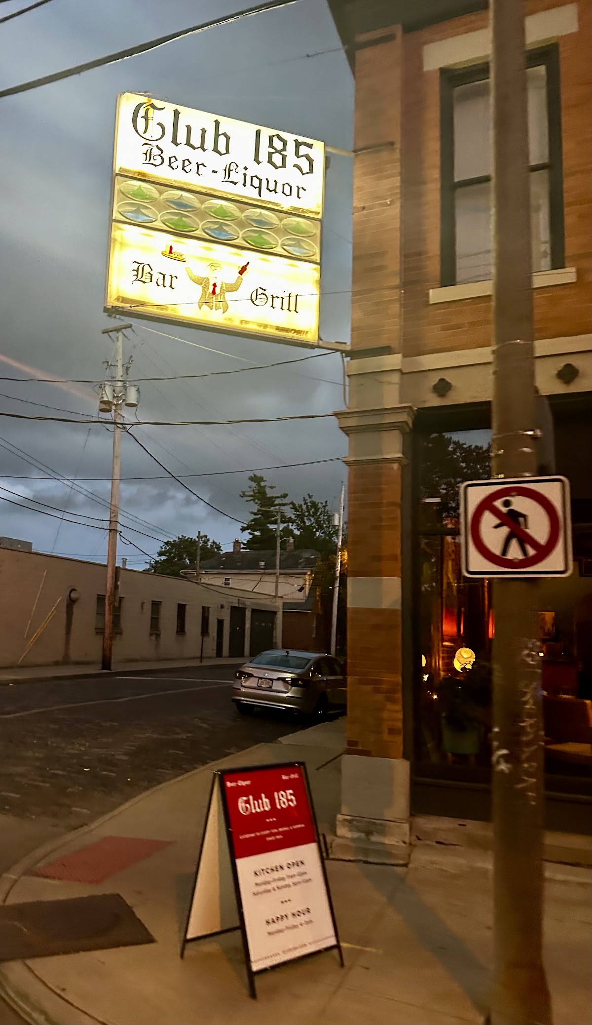 Club 185 photo 2